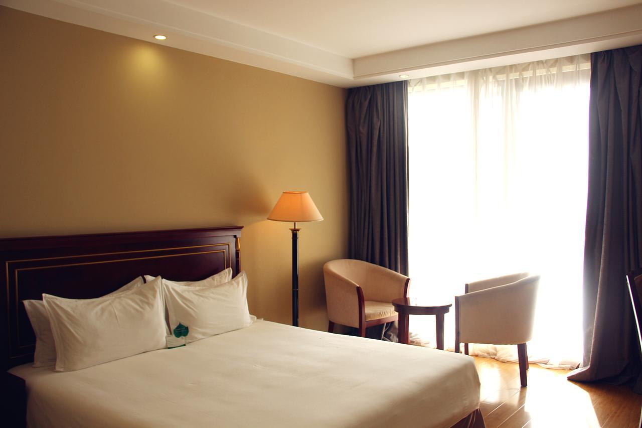 Bintumani Hotel Фрітаун Номер фото