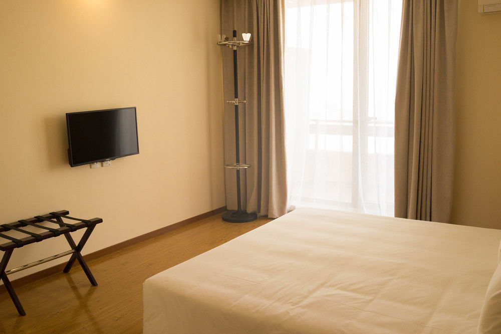 Bintumani Hotel Фрітаун Екстер'єр фото