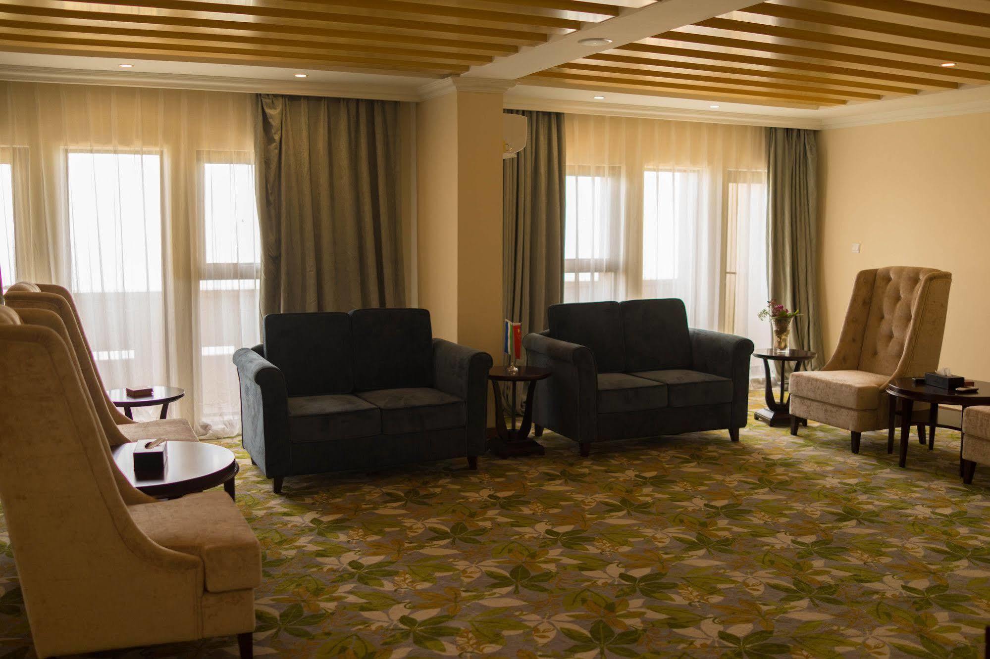 Bintumani Hotel Фрітаун Екстер'єр фото