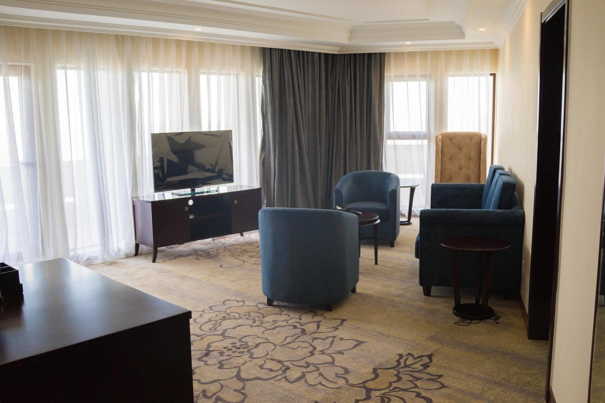 Bintumani Hotel Фрітаун Екстер'єр фото